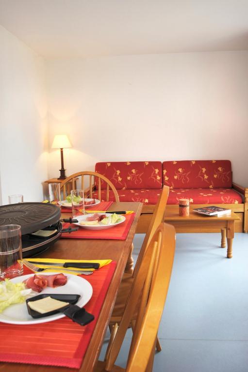 Aparthotel Nemea Les Grands Ax 3*