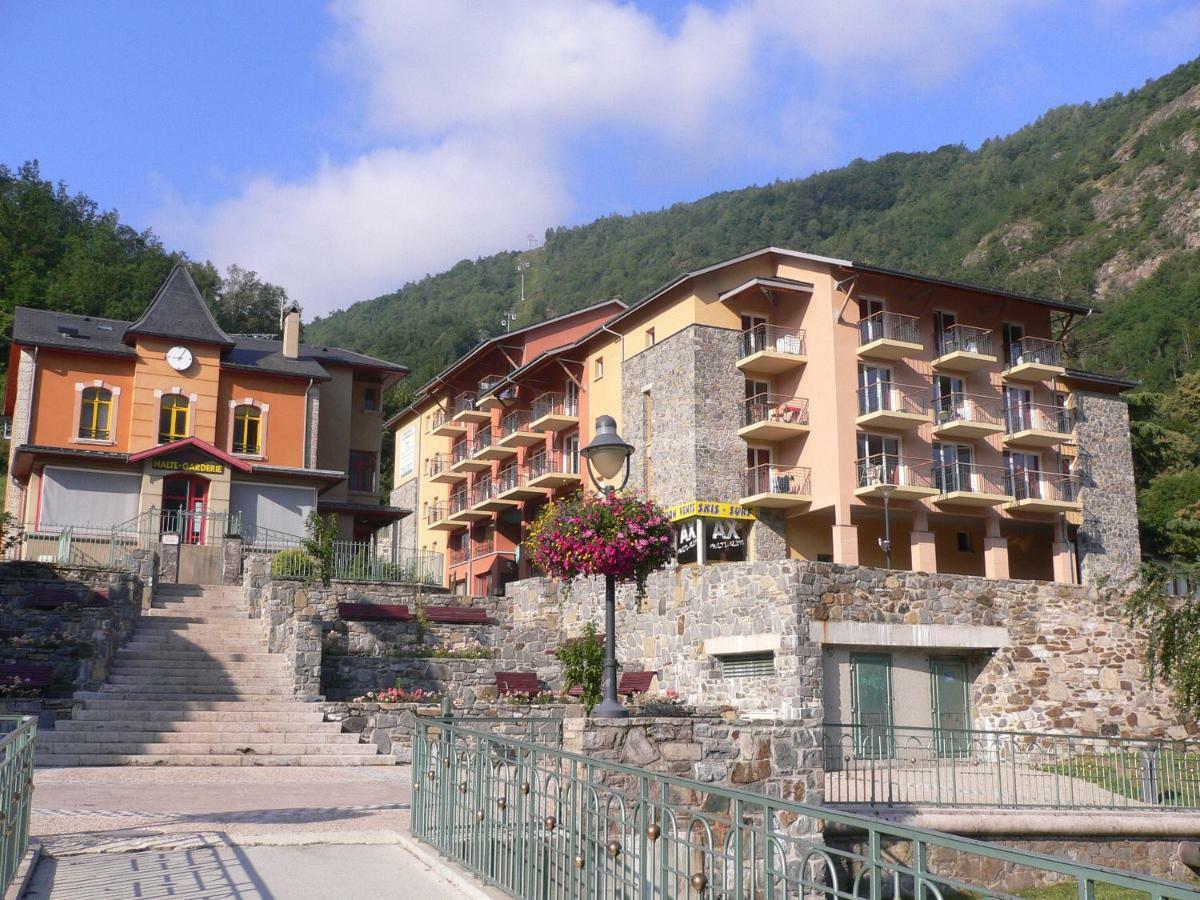 Aparthotel Nemea Les Grands Ax 3*